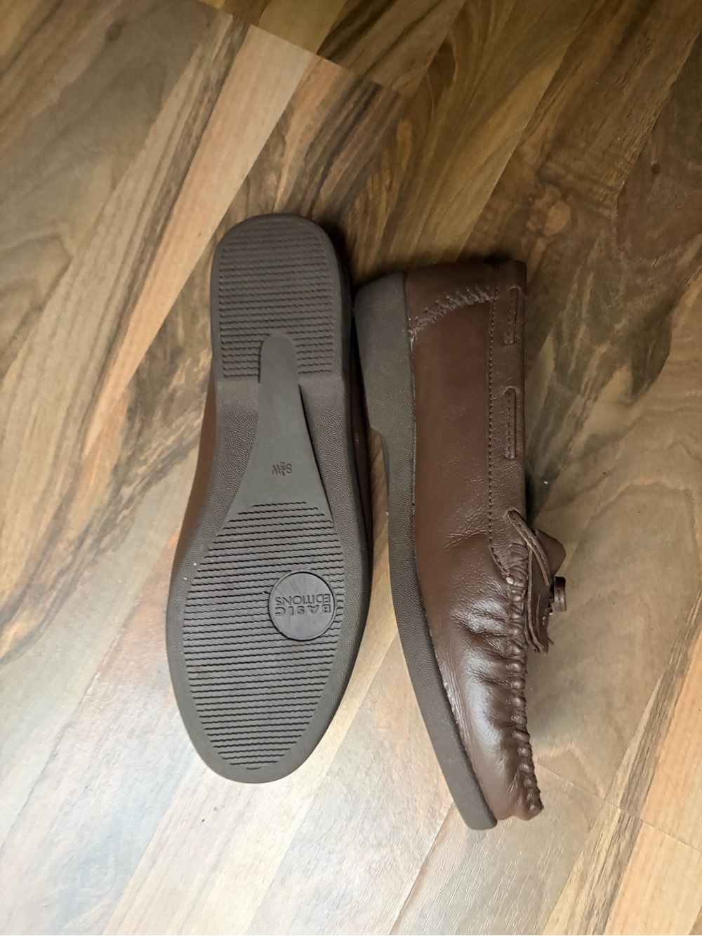 Vintage Leather Brown Woven Moccasin Loafers with Bow Accent, 8.5, Like New - Picture 2 of 8